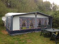 Het is een lekkere rustige camping, wij hebben daar een eigen standplaats. De eigenaren zijn vriendelijk en zeer makkelijk