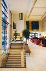 De entree van het Rica Nidelven Hotel.