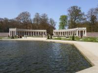 De prachtige collonades van Paleis het Loo