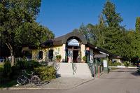 De langere standplaatsen van Camping am See in Buxheim.