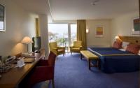 Eén van de kamers in het Rica Nidelven Hotel.
