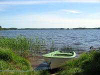 Het meer nabij Camping Tingsryds